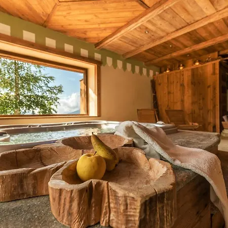Caprice Des Neiges - Torgnon Hotel 4*