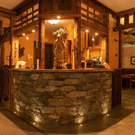 Caprice Des Neiges - Torgnon Hotel