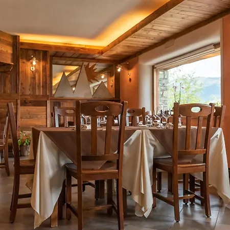 Caprice Des Neiges - Torgnon Hotel 4*
