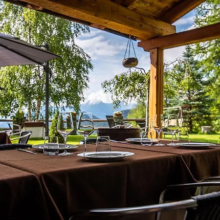 Caprice Des Neiges - Torgnon Hotel