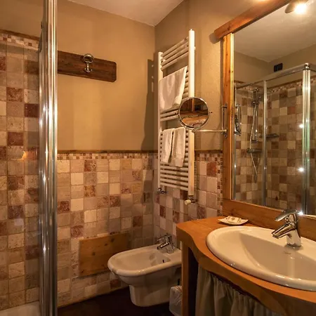 Caprice Des Neiges - Torgnon Hotel