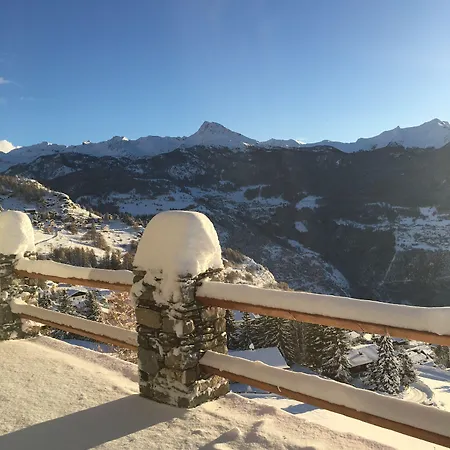 Caprice Des Neiges - 4*