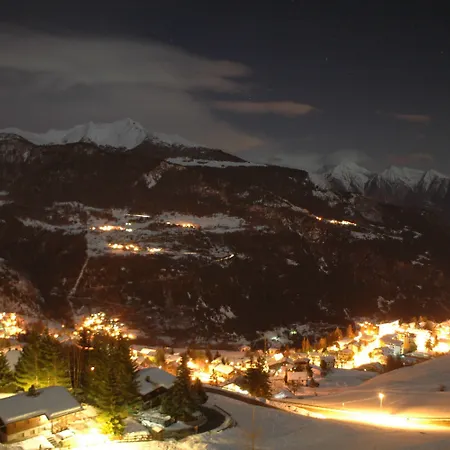 فندق Caprice Des Neiges -