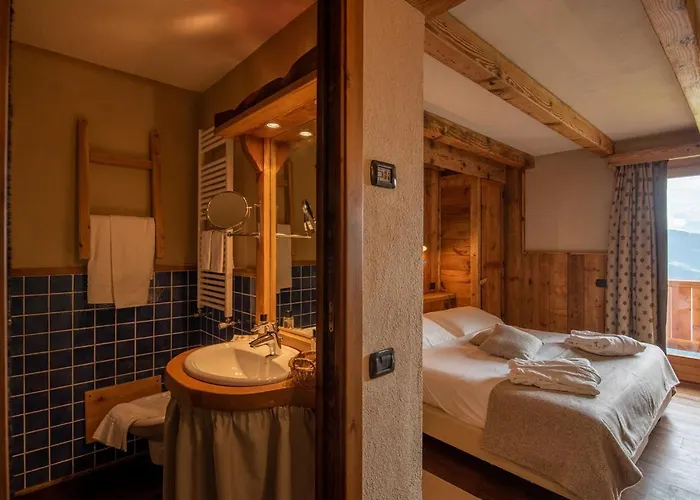 Hotel Caprice Des Neiges - Torgnon 4*